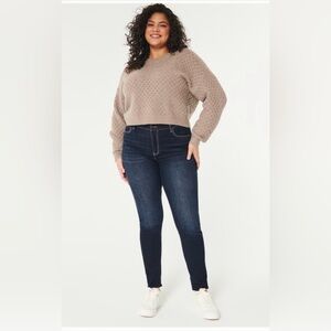 Hollister Women’s Super skinny dark wash high-waisted curvy jeans